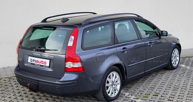 Volvo V50 cena 9900 przebieg: 152000, rok produkcji 2006 z Pszów małe 497